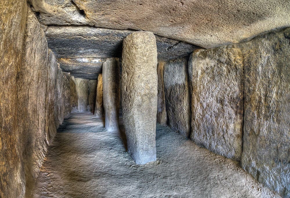The wonderful Dolmen de Menga, inside it there is a great structure made of stone.