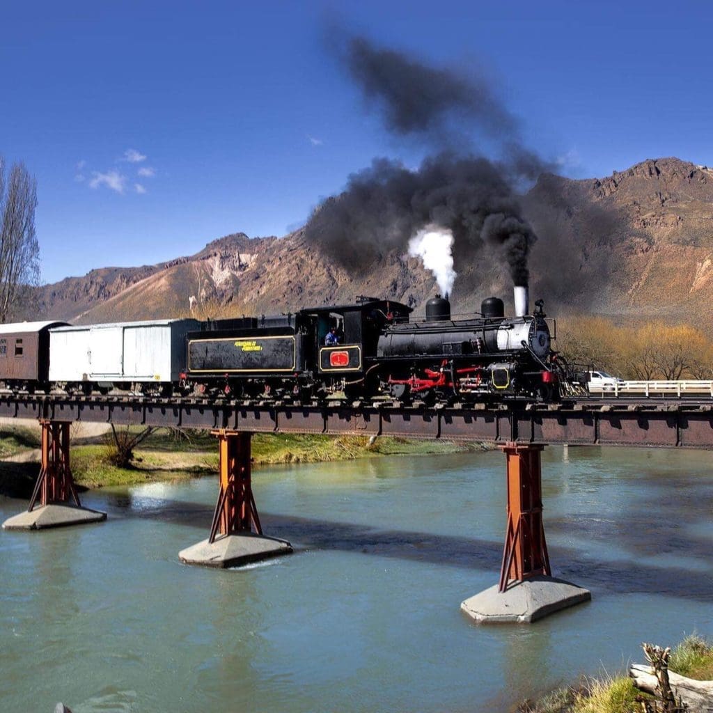 travel with argentine trains and railway tours